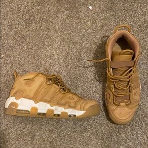 Nike uptempo